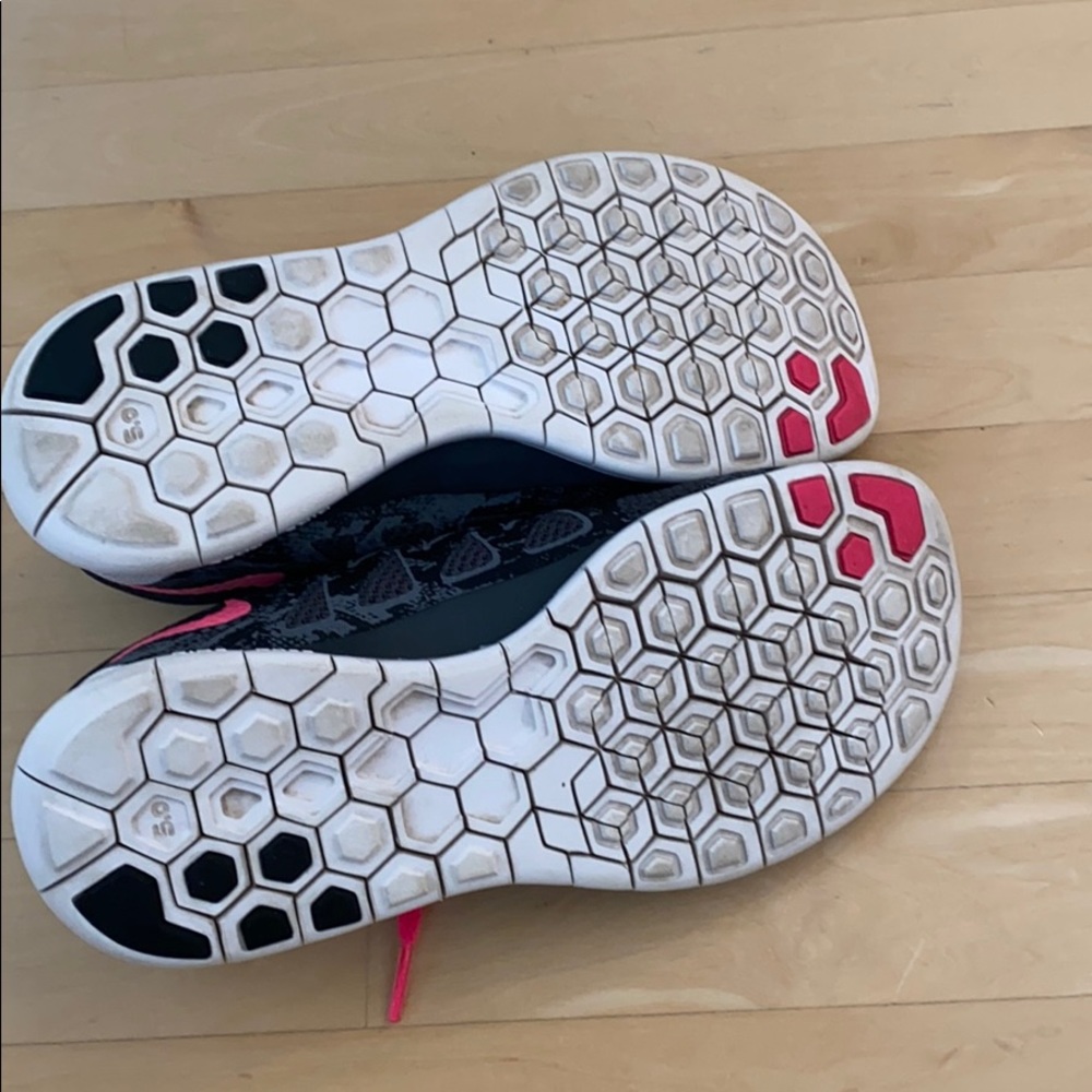 Women’s Nike Free 5.0 - Picture 8 of 10